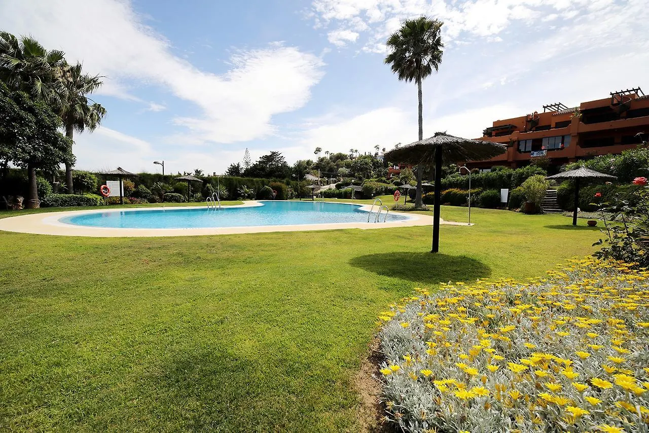 Apartamento Jardines De Nueva Galera Cozy Penthouse Estepona