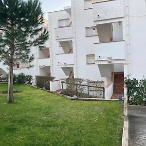 https://apartamento-edificio-lirios-politur.topcostabravahotels.com